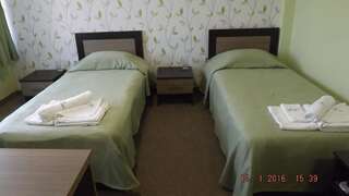 Отель Hotel Impuls Palace Видин Стандартный двухместный номер с 1 кроватью-8